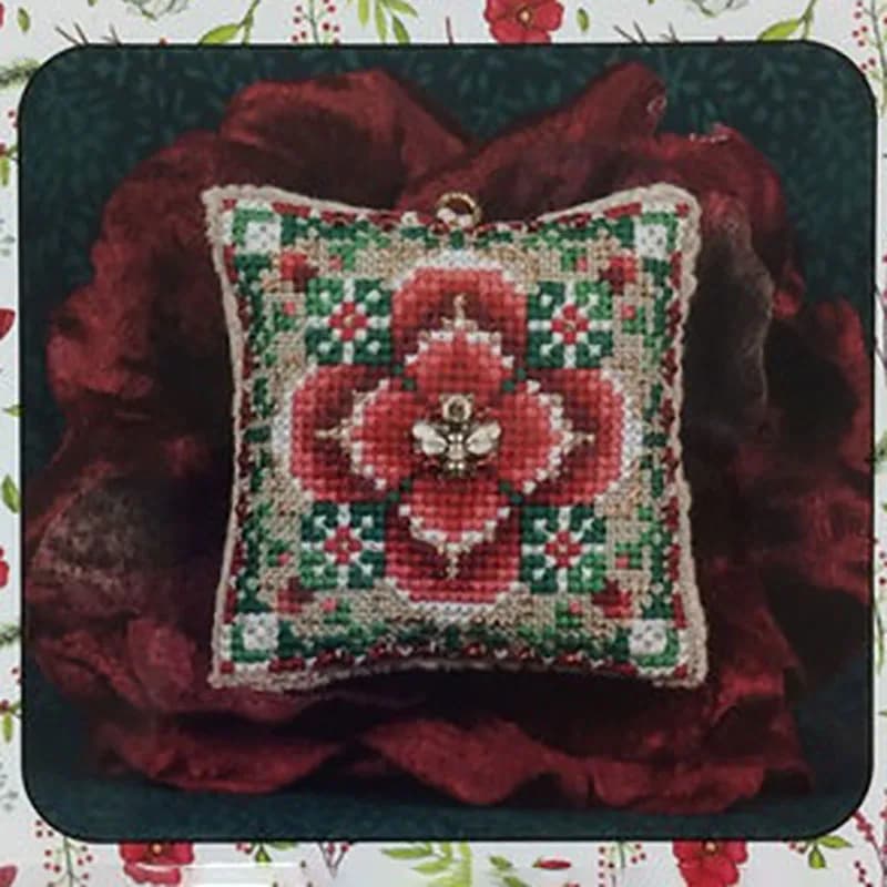 ZC197 Cross Stitch Kits Cross-Stitch Embroidery Sets Needlework Set Threads Pin Needle Cushion Biscornu Counted Cross-Stitching