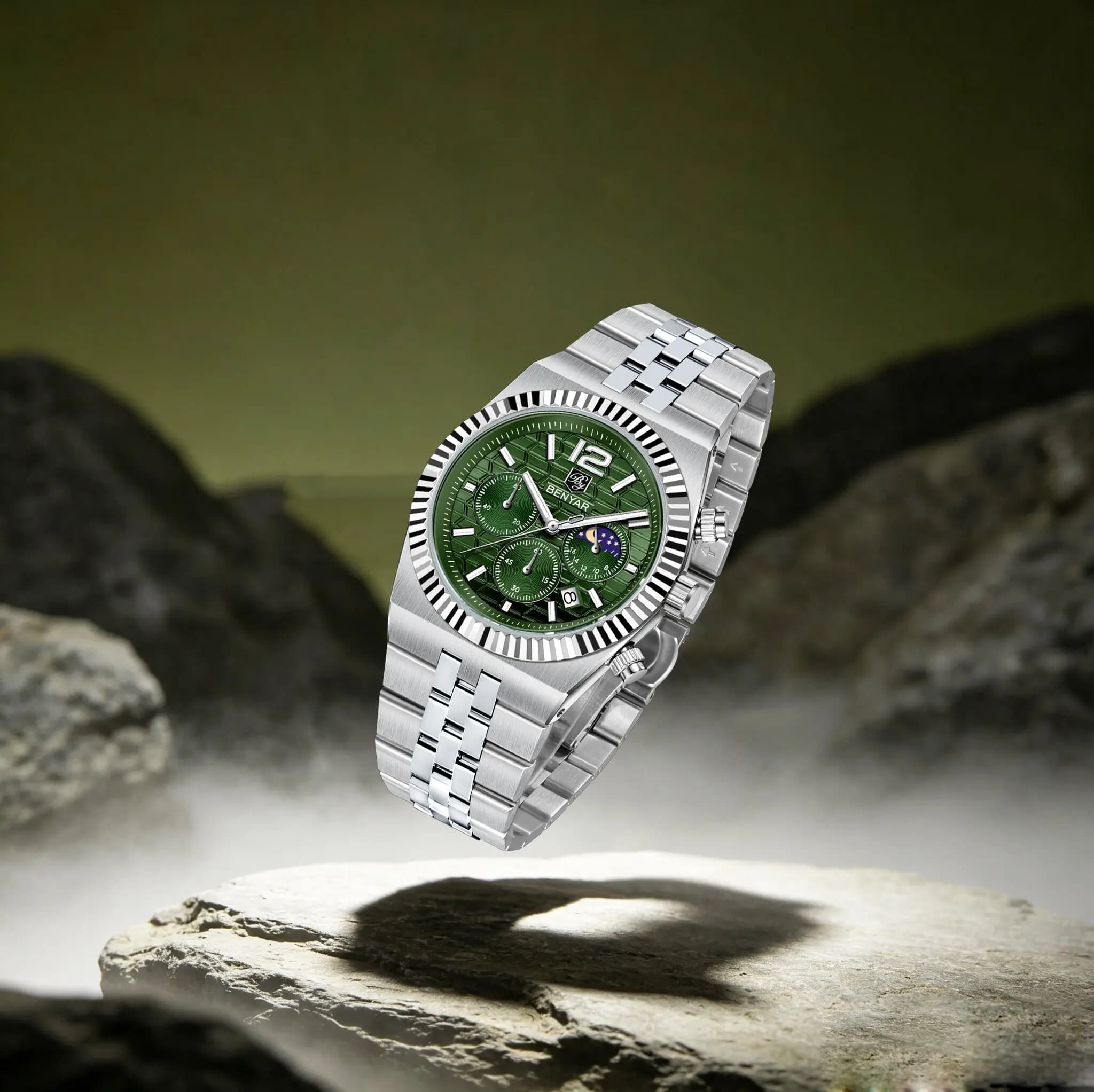 BENYAR Mens Quartz Watch Forest Green 3 Sub-Dials Moon Phase Calendar Luminous Business Watch For Daily Commute & Suit Matching
