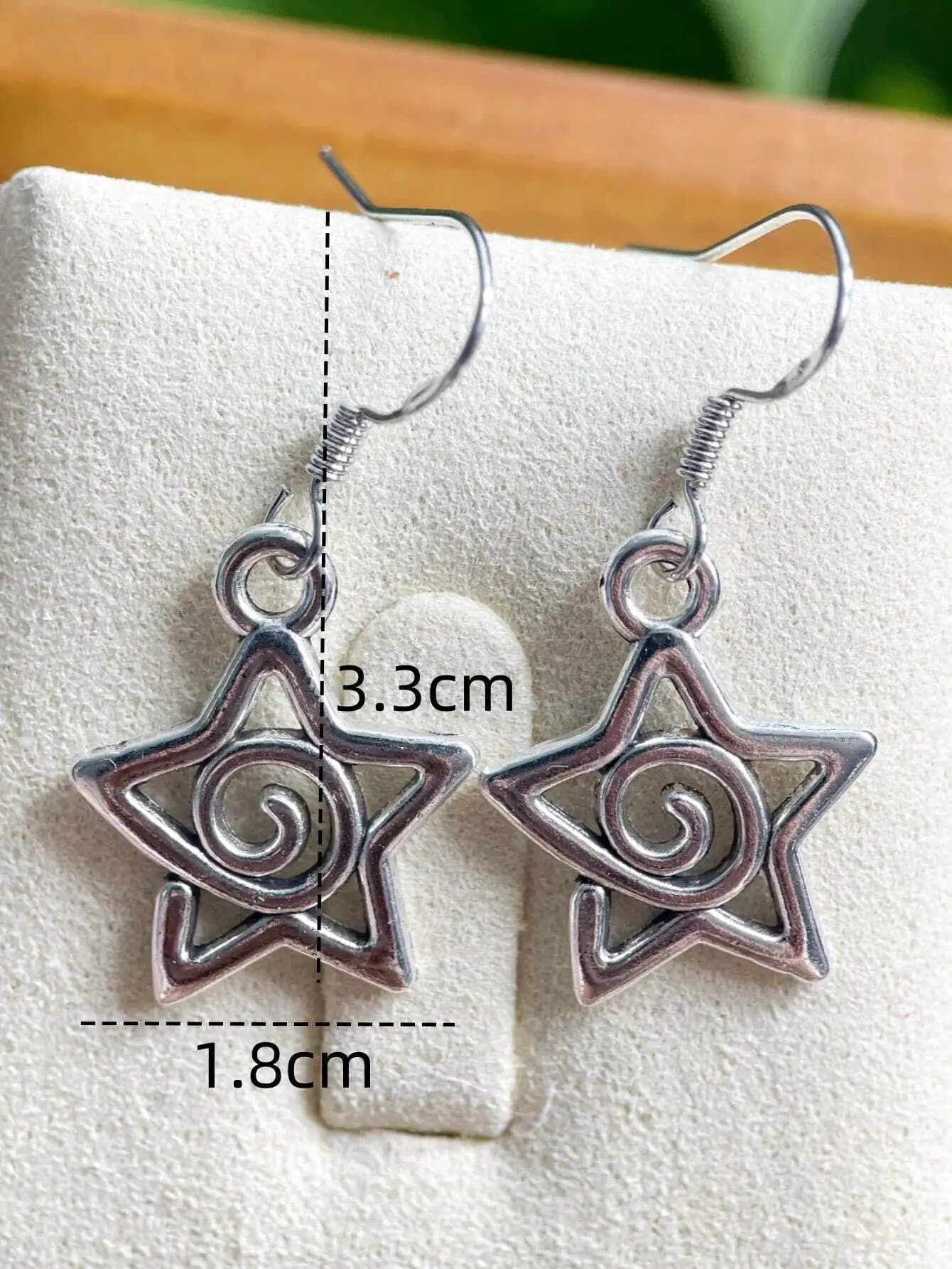 Orecchini pendenti a forma di stella in argento realizzati a mano con dettaglio a spirale gotica, stile pendente da 3,3 cm, per donne e ragazze, idea regalo.