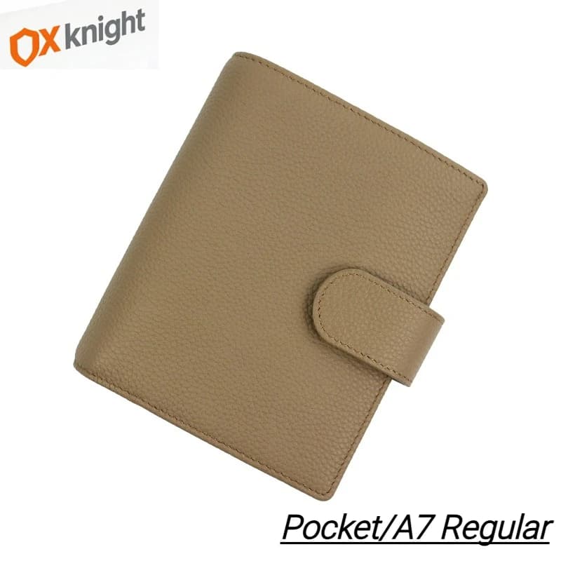 Agenda/Organizer/Diario/Sketchbook OX Knight Regular Pocket A7 con anelli, copertina in vera pelle martellata