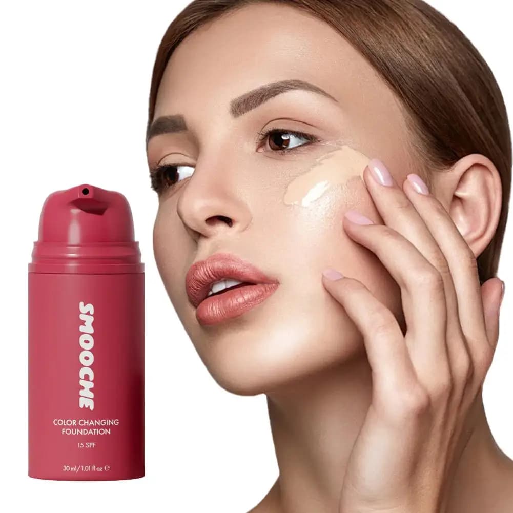 Smooche Adaptive Shade Foundation 30ml Color Changing Lightweight Hydrating Liquid Makeup for Even Skin Tone Natural Finish