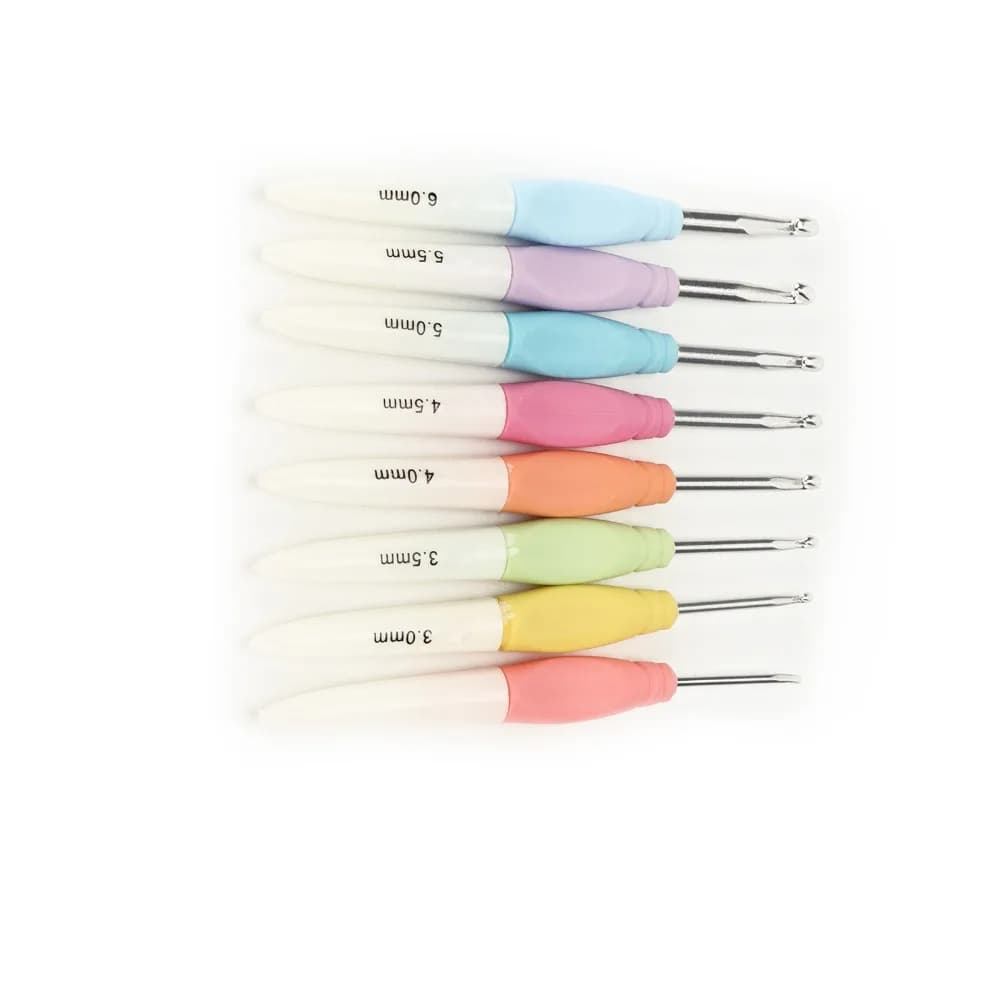 8Pcs Durable Soft NonSlip Grip Crochet Hooks Set Plastic Crochet Hook Kit Knitting Crochet Needles Hair Styling