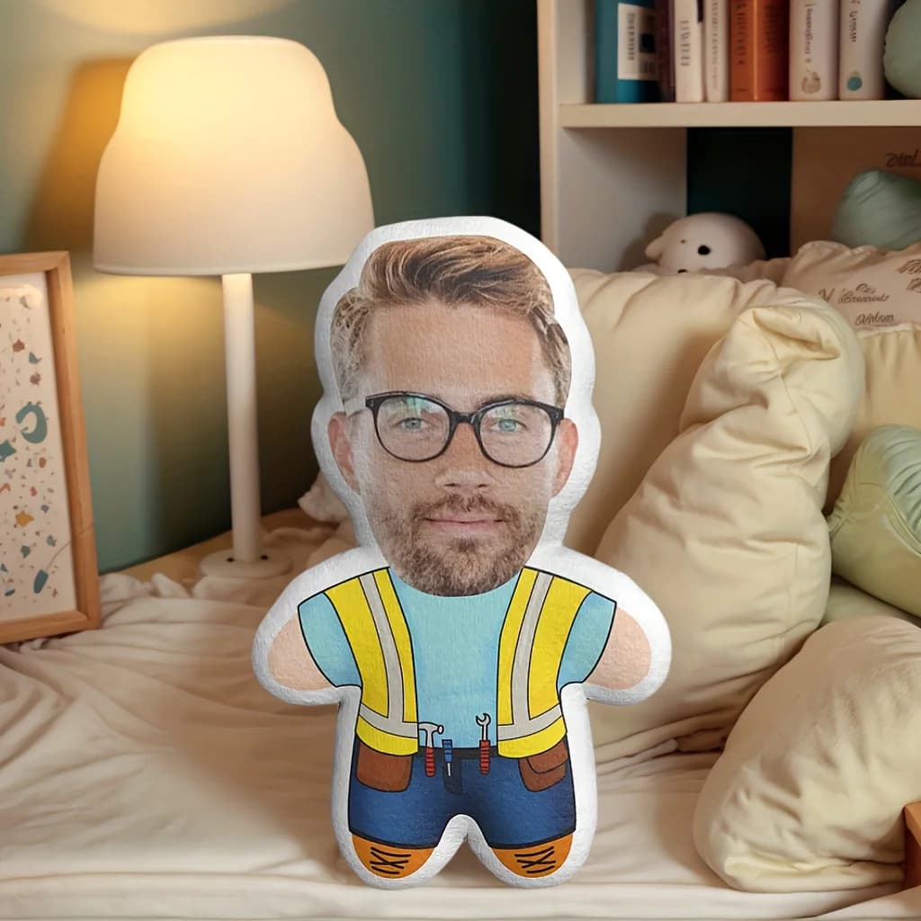 Cuscini personalizzati in peluche con design da operaio edile, in tessuto morbido, regali personalizzati con foto del viso per compleanni