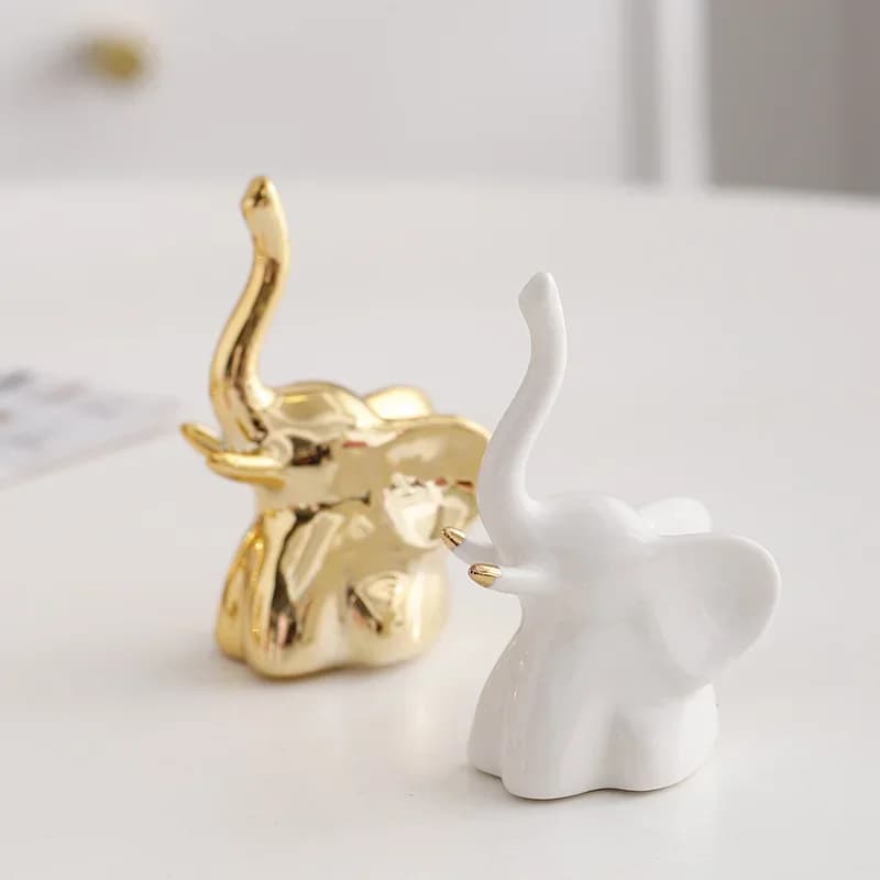 Ceramic Creative Elephant Rabbit House Bedroom Make-up Desk Ring Jewelry Necklace Ornament Showcase Animal Small Ornament