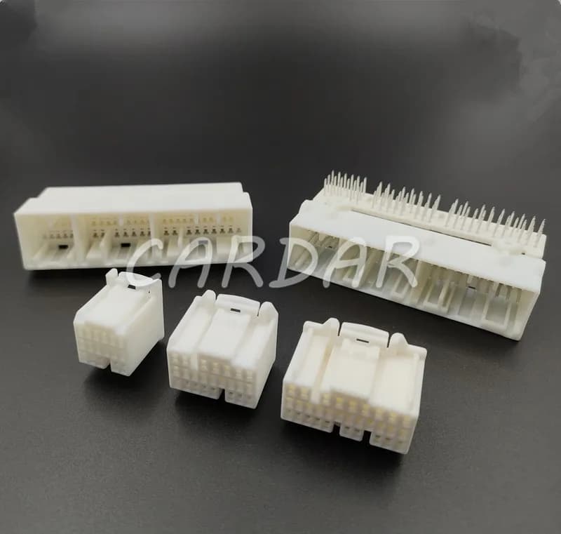 1 Set 17/24/31/72 Pin 353830-5 353027-1 353029-1 353031-1 90980-11421 Auto Connector AC Assembly Car Accessories Socket
