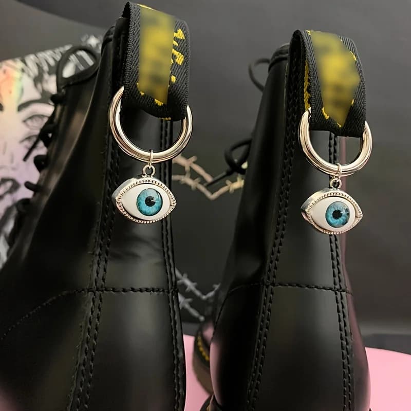 2 ciondoli per stivali con motivo occhi, ciondoli in stile punk, accessori fai da te per scarpe, gioielli per stivali, ciondoli gotici