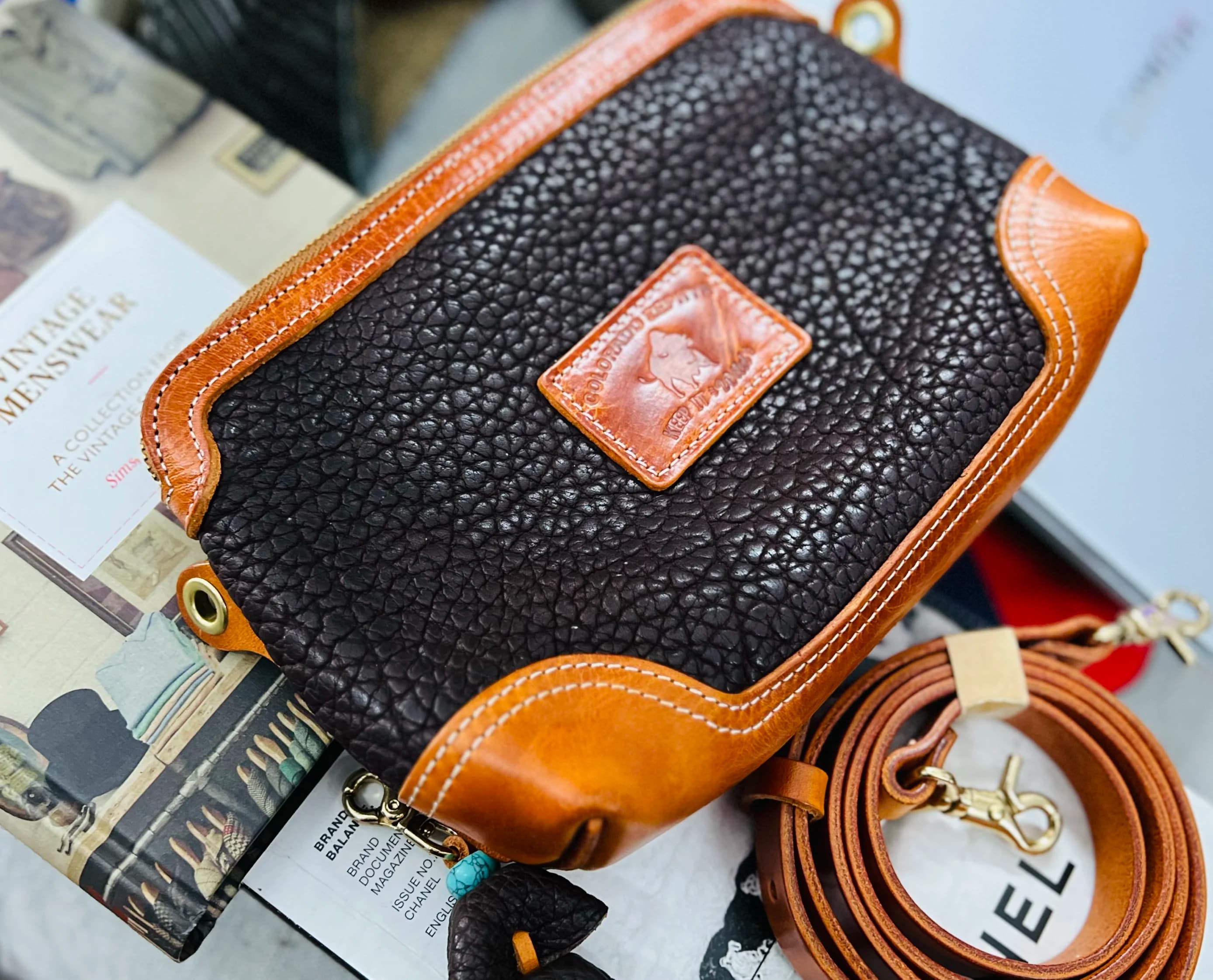 Pelle spessa Alto valore per soldi! Borsa a tracolla Bison casual, pelle unisex resistente conciata al vegetale, tutti i giorni
