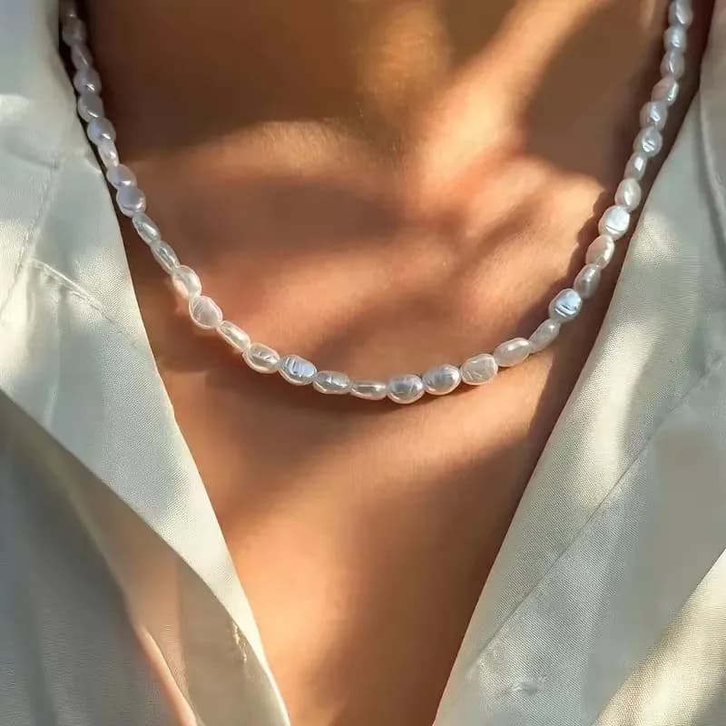 Baroque Baroque Pearl Necklace, Trendy, Stylish and High-End Jewelry Accessory