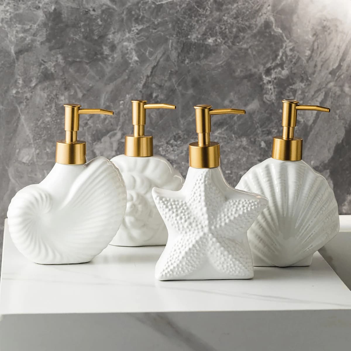 Dispenser di sapone in ceramica a tema oceano Smalto elegante, testa di pompa in plastica resistente Forma di stella marina/conchiglia/conchiglia