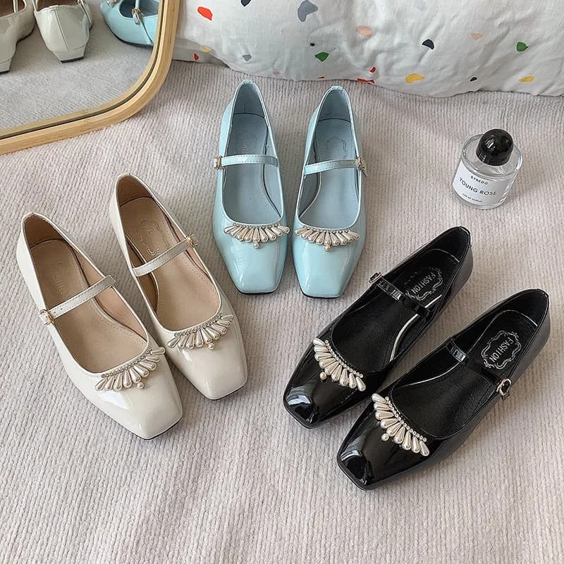 Women shoes with square tip Mocassini with low heel buckle Spring Autumn Casual Single comfortable women shoes with thick sole decorated with pearls