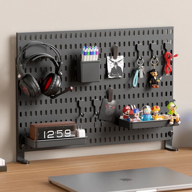 Pannello Forato da Gaming Autoportante per Scrivania, Espositore Fai-da-te con Cesti Portaoggetti, Supporta Monitor, Accessori e Gestione Cavi