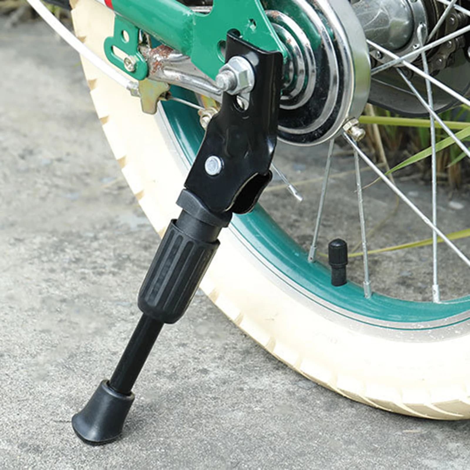 Poggiapiedi per bicicletta, cavalletto laterale regolabile con molla integrata, supporto per parcheggio per biciclette per bambini e mountain bike