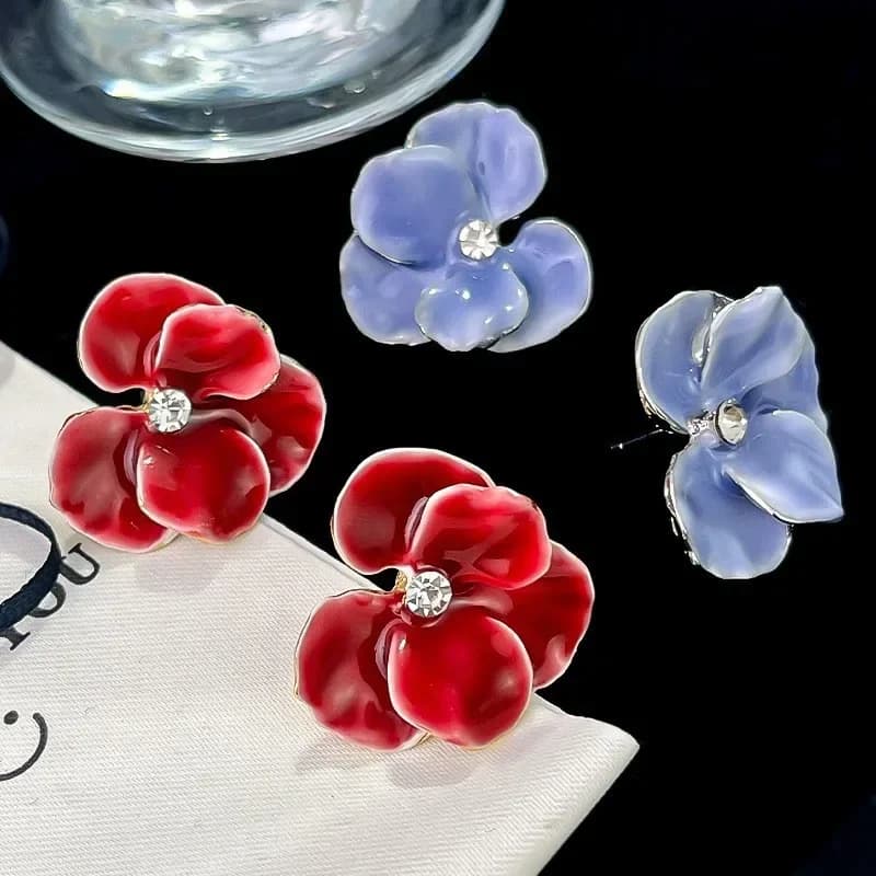 1 Pair of Red and Blue Enamel Flower Stud Earrings - Elegant Korean-style Fashion Five-Petal Crystal Floral Cute Girl Earrings
