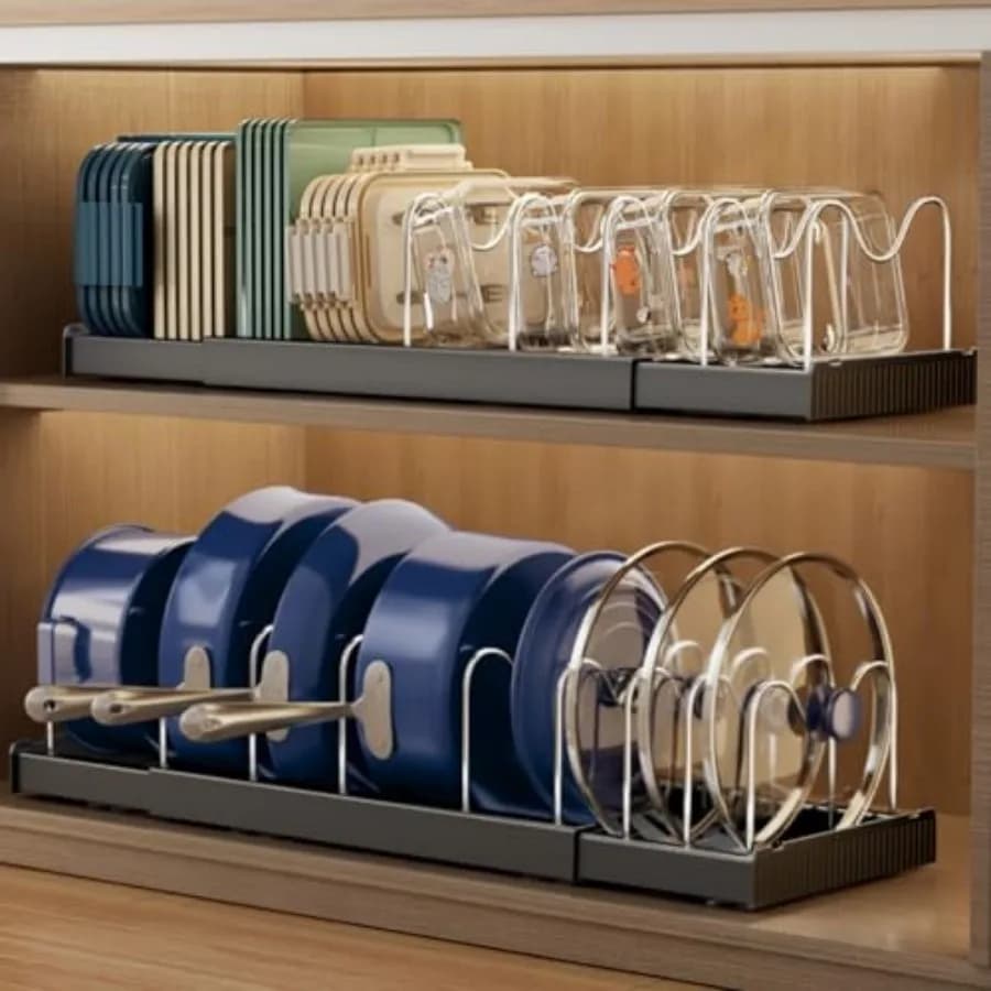 Set di 2 Organizzatori Espandibili per Contenitori Alimentari con Coperchio, Organizzatore per Pentole e Padelle da 22 Pollici da Sottopensile con 9 Divisori Regolabili