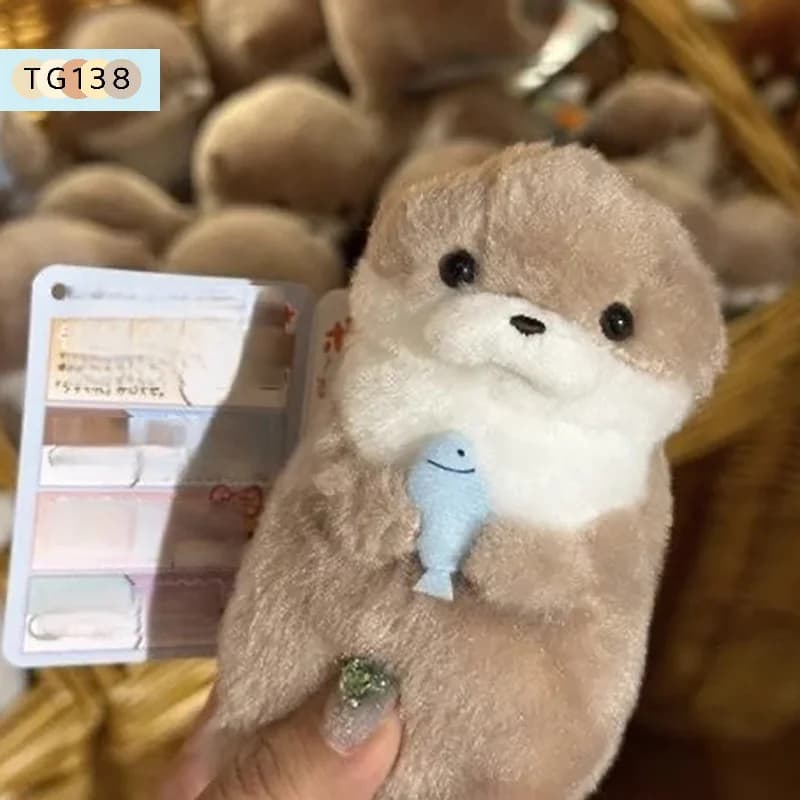 【New】Cartoon Cute Otters Holding Fish Plush Doll With Chain Kawaii Keyrings Hanging Pendant Jewelry School Bag Wallet Charms
