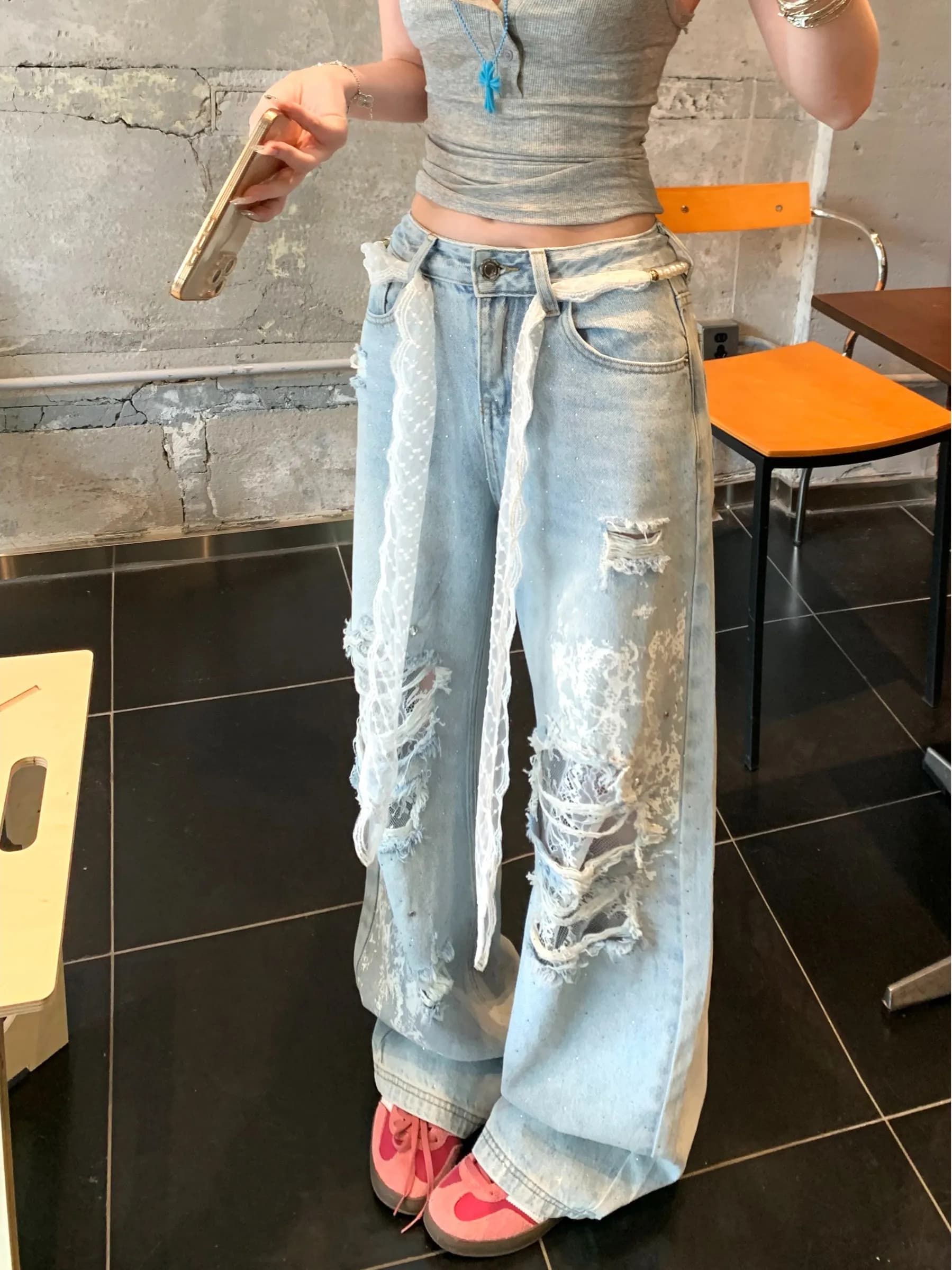 Jeans a Vita Alta e Gamba Larga da Donna, Nuovo Stile Estivo con Applicazioni di Strass e Diamanti, Patchwork in Pizzo e Dettagli Forati