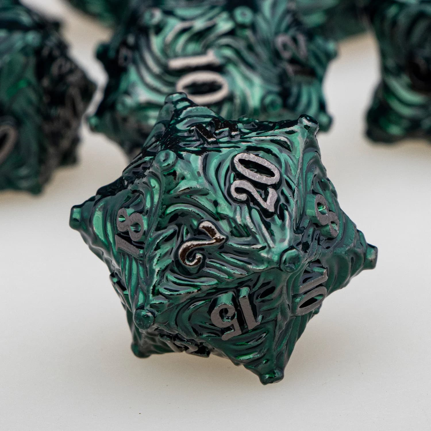 Set di Dadi Poliedrici in Metallo Verde per D&D, 7 Pezzi, per Giochi di Ruolo Dungeons and Dragons