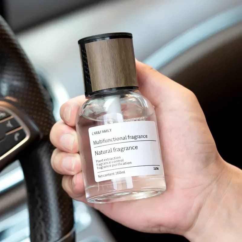 Deodoranti per Auto 160ml, Diffusore di Fragranza a Lunga Durata, Ornamenti per Interni Auto, Purificano l'Aria, Migliorano l'Umore con una Fragranza Persistente
