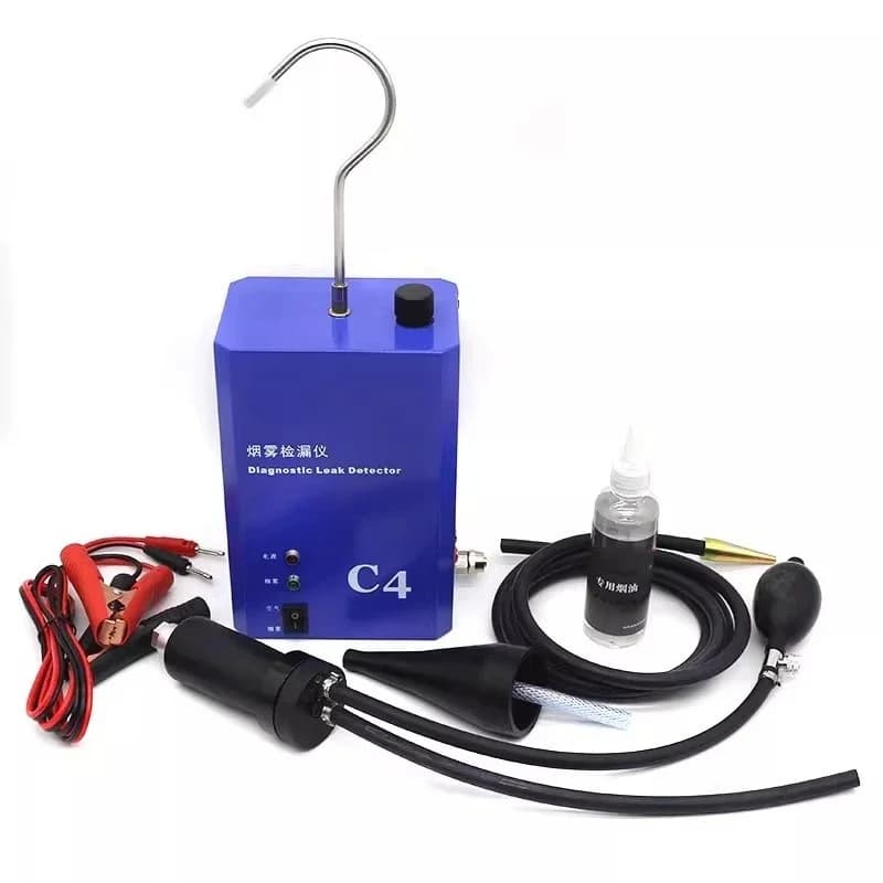 Rilevatore di perdite di fumo portatile per auto C4, strumento diagnostico per perdite d'aria, rilevatore di perdite di fumo per aspirazione auto