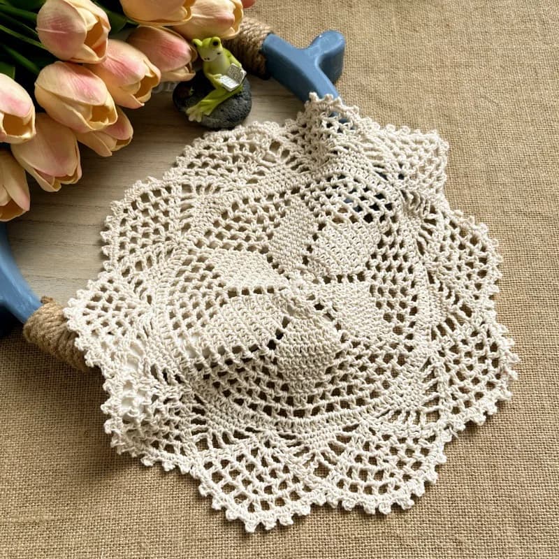 Handmade Thread-Woven Six-Star Dreamcatcher Placemat – 30cm Round Coaster & Table Mat for Dining, Boho Home Decor