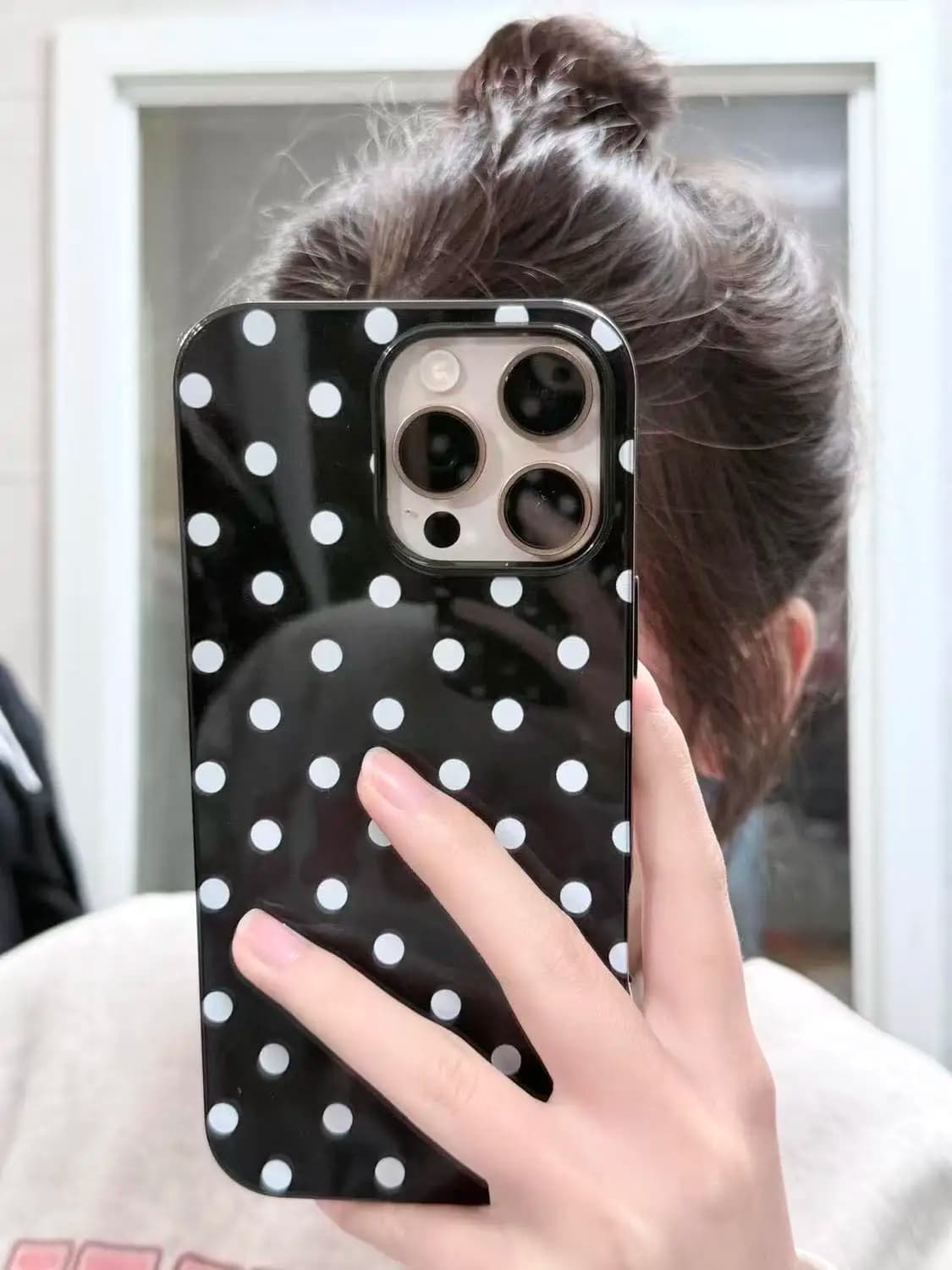 Nuova Cover Antiurto Coreana Carina Bianca a Pois per iPhone 17 16 Pro 15 14 13 12 11 Pro Max 16E X XR XS Max 78 Plus