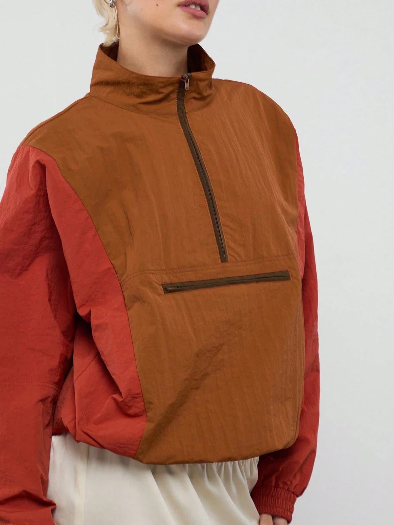 Giacca in nylon colorblock con mezza zip per donna, abbigliamento streetwear casual e sportivo