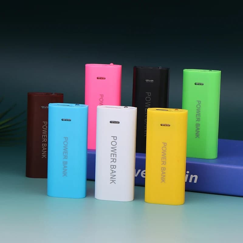 Custodia per batteria portatile 18650 – Scatola per banca di potere a 2 celle fai-da-te con uscita 5 V/1 A e indicatore luminoso
