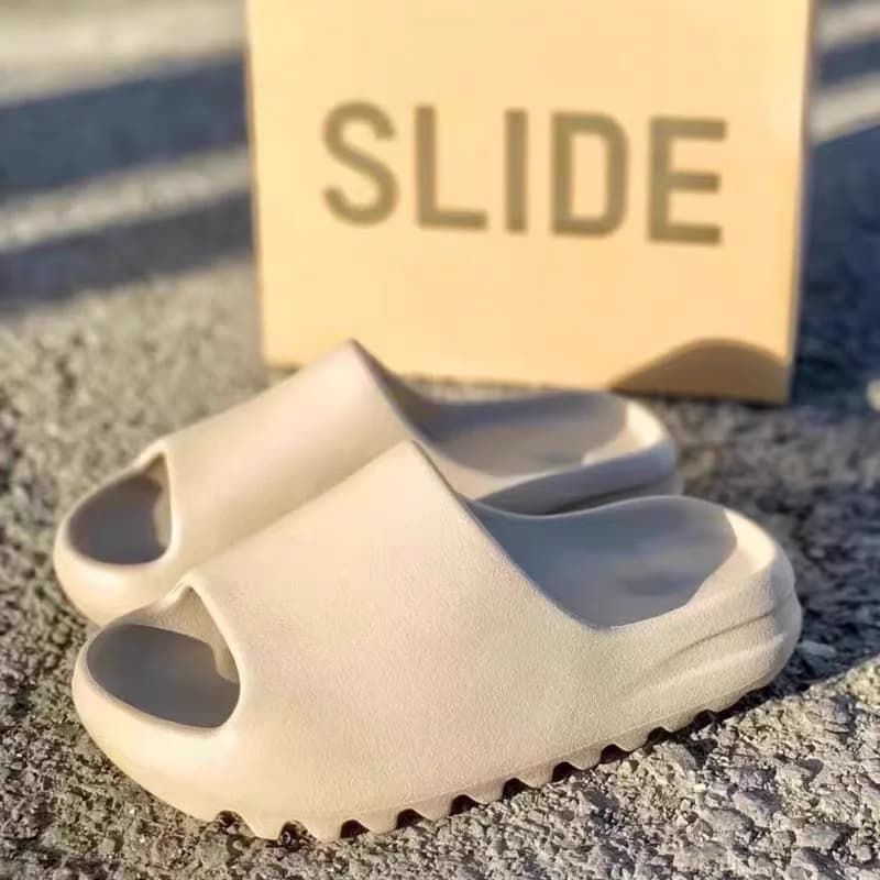 Summer slippers Unisex, Sandals with EVA Soft sole, Open toe, Trendy, Lightweight, Beach shoes, Running sneakers