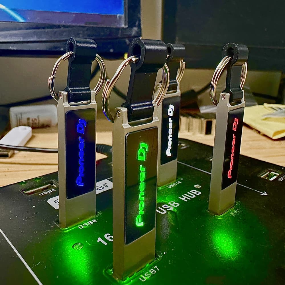 Chiavetta USB 2.0 Pendrive 128GB 64GB 32GB con luce LED a colori personalizzata gratuita Pioneer DJ LOGO