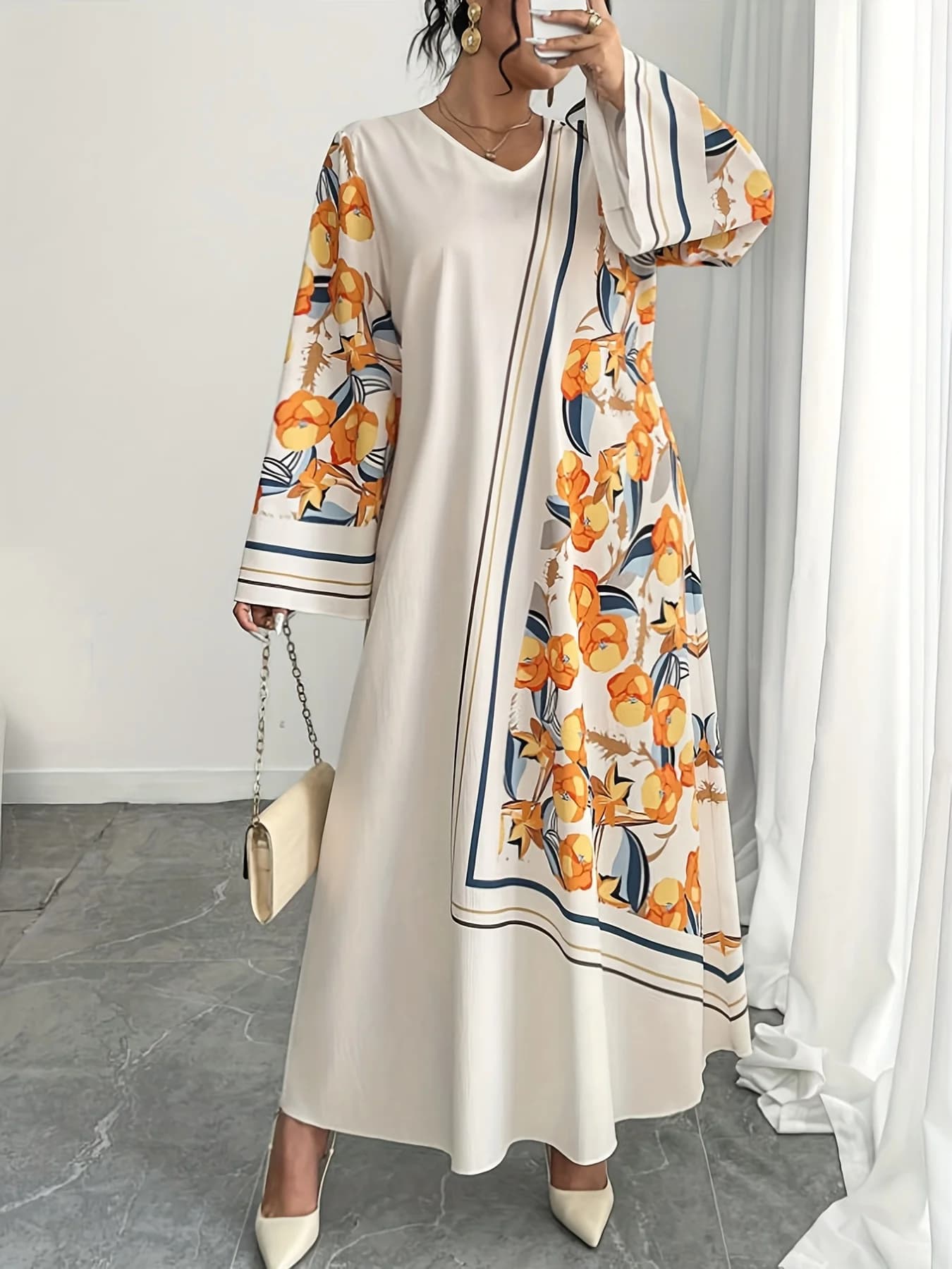 Spring and Autumn New Style Middle East Elegant Dress Plus Size Fashion Color Block Ethnic Print Women's Stylish Pendolarism Trained Comfortable Holiday Style Long Sleeved Dress with V-neck