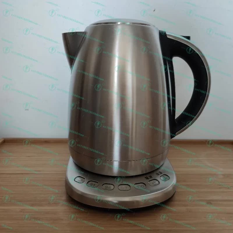 Bollitore elettrico professionale con tazza dosatrice e temperatura regolabile per baristi