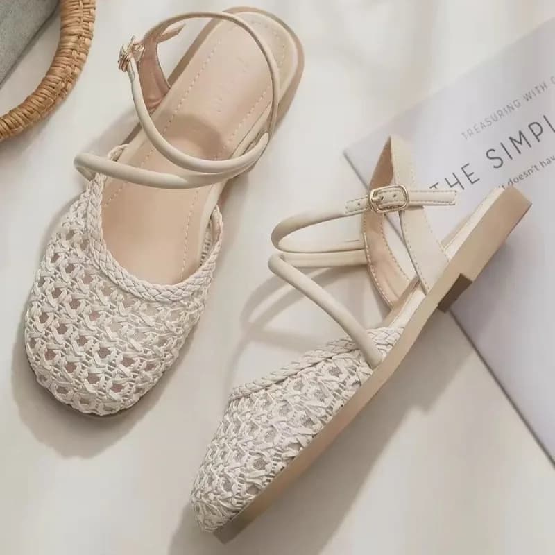 Sandali da donna estivi nuovi, con punta chiusa, comodi, tinta unita, stile intrecciato, traforati, traspiranti, con cinturino singolo e fibbia.