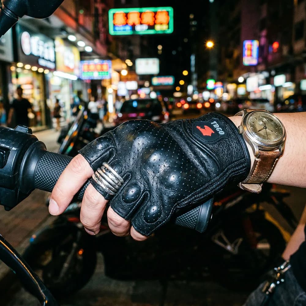 Motocross Cycling Gloves without fingers in summer PU Breathable mesh protector TPU Motorcyclist Luvas for MTB MX Offroad riding gloves