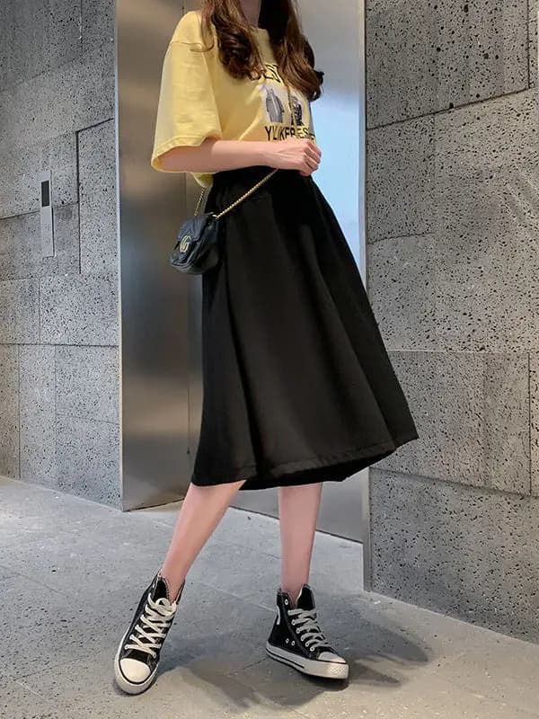 Pantaloncini a vita alta neri casual larghi a cinque quarti per donne taglie forti, nuovo stile estivo da Cross-Border Independent Station