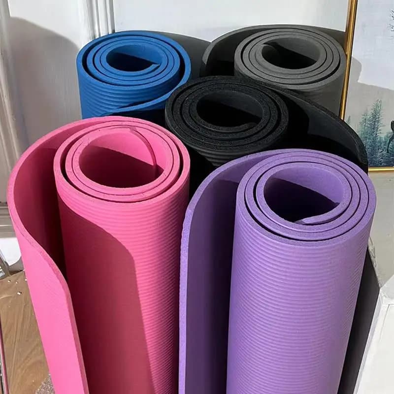 Thiened yoga mat for domestic use, non-slip, for men and women, large, wide, for indoor sports, with silent absorption