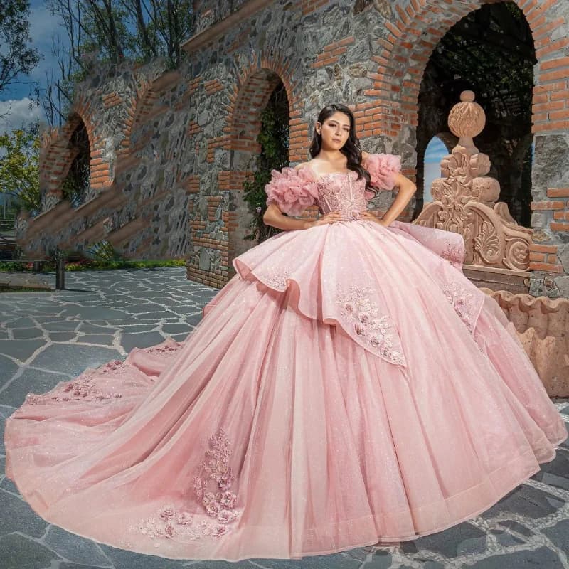 Glitter Pink Quinceanera Dress Ball Gown Off The Shoulder Lace Applique perline tuml corsetto messicano Sweet 16 Vestidos De 15