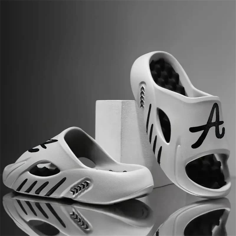 EVA Men Outdoor Slippers Sports Heightened Thick Bottom Slippers Comfortable Breathable Outdoor Slippers