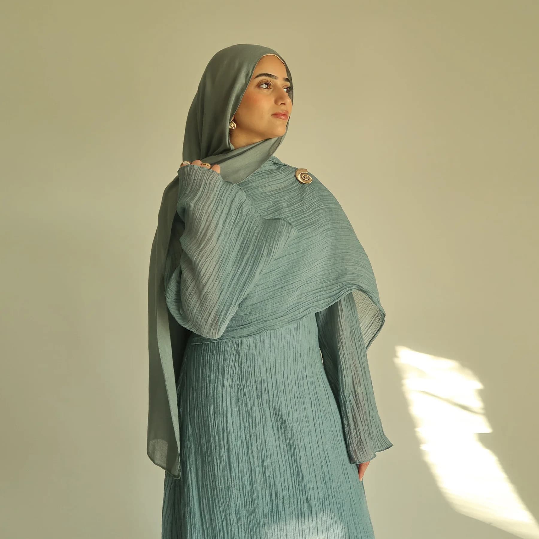 Women's Double Layer Abaya Dress with Rear Hinge and Adjustable Belt - Kaftan Modesto with Plisseted Texture and Decorated Shoulders