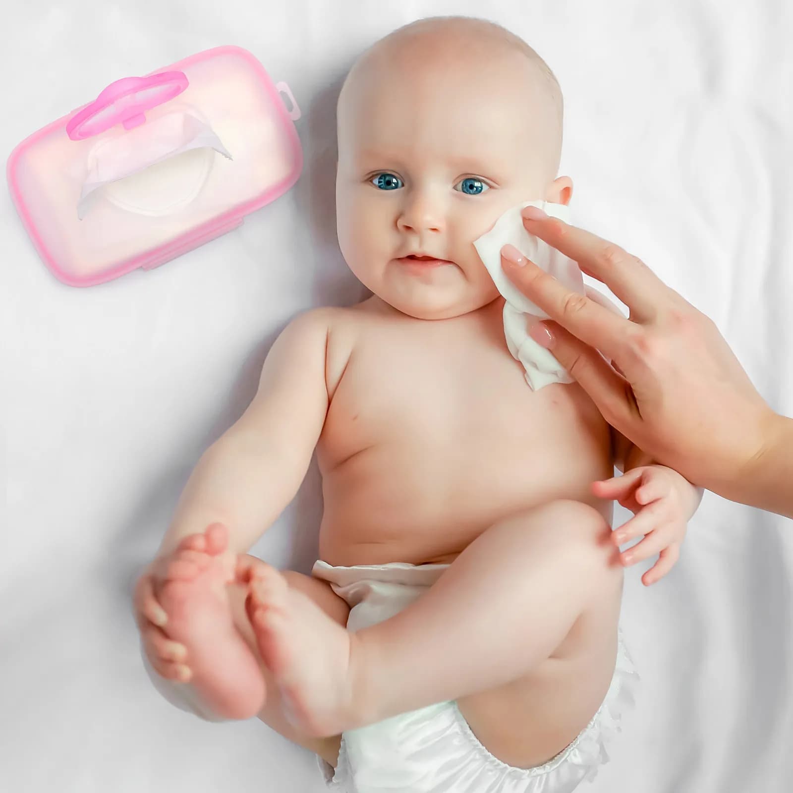 Scatola Portatile per Salviette per Bambini, Design Compatto e Leggero da Appendere, Ricaricabile con Chiusura in Silicone, per Viaggi e Uso Esterno, Adatta per Passeggini e Culle