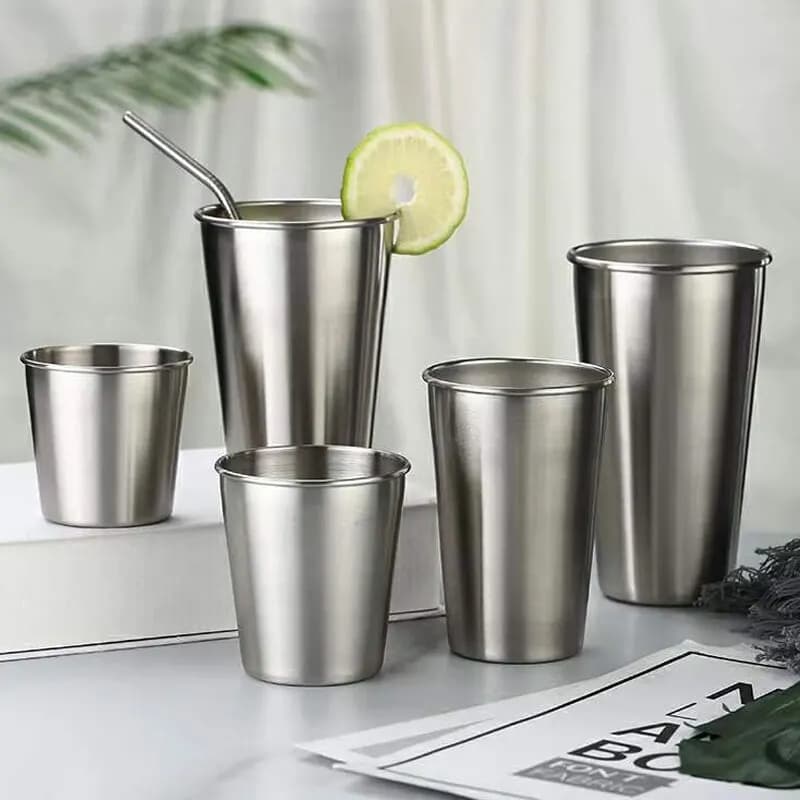 Tazze in Acciaio Inox Dorate 300ML, Bicchiere Isolato in Metallo 304, Boccale per Birra, Tazza da Viaggio in Metallo