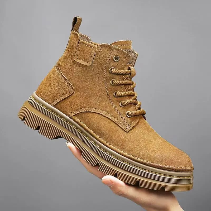 Stivali da lavoro alti in pelle autunno inverno da uomo suola spessa antiscivolo impermeabili con lacci punta tonda stivaletti da trekking all'aperto