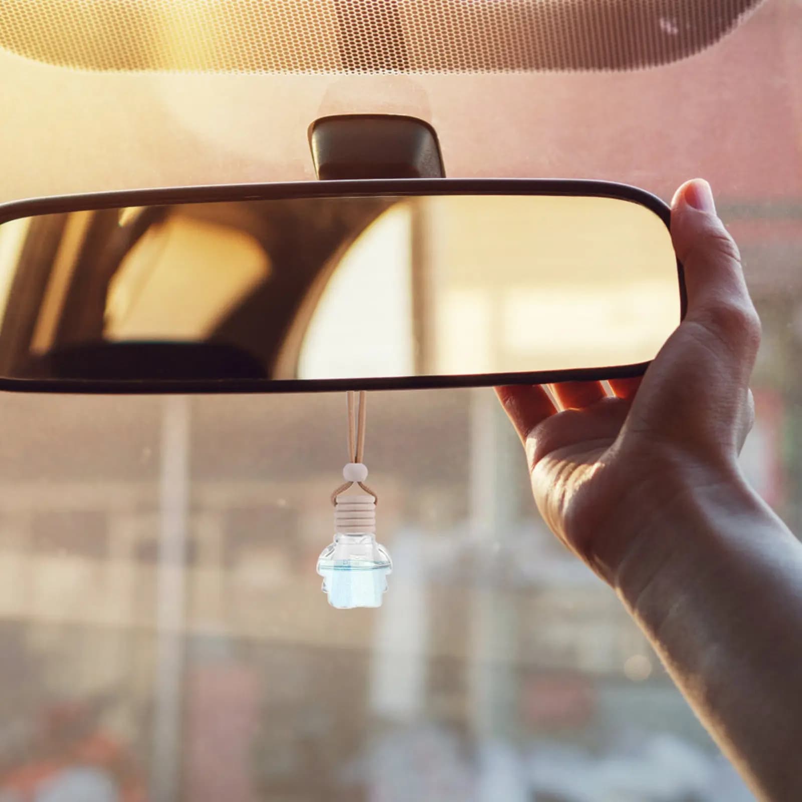 6Pcs Car Hanging Perfume Pendant Glass Bottle Wood Lid Air Purifier Car Diffuser Essential Oil Holder Auto Interior Hanging
