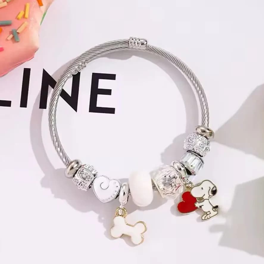 Bracelet with Heart Shape Beads and Snoopy Bone, Jewel Cartoon Fashion Friendship, Adjustable Fai-da-Te Bracelet with Unique Design