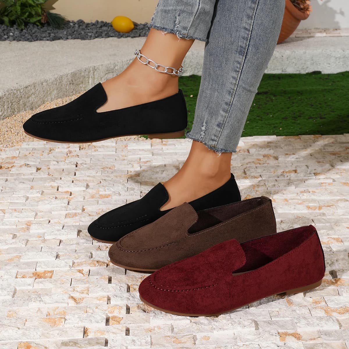 2026 New Women Suede Slip-on Loafers Spring Solid Color Lightweight Single Shoes Comfortable Casual Flat Sneakers Plus Size