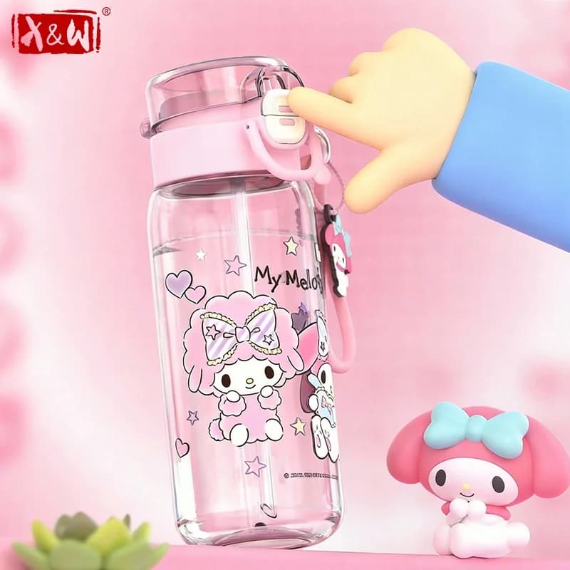 X&W Sanrio 750ml Space Cup Leak-proof Straw Juice Drink Cups Cartoon Kuromi Water Bottle for Kids Outdoor Sports/Fitness Cups