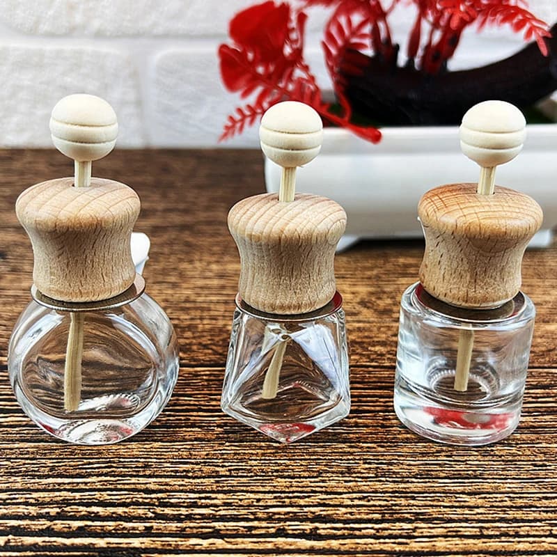 New Deodorant for Auto, Perfumer Clip, Essential Oil Diffuser for Ventilation Bottles, Decorative Glass Bottle for Aromatherapy