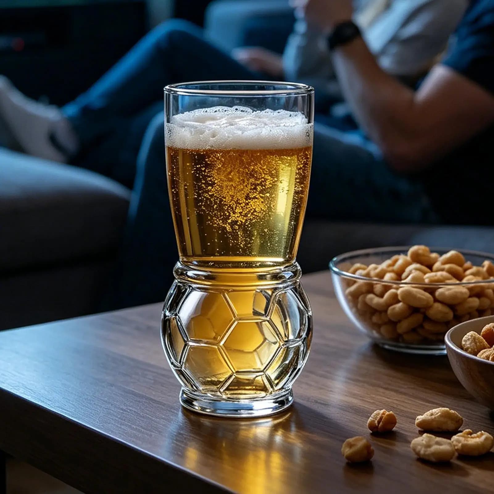 Football-shaped craft beer mug Novel football-shaped water bottle for 2026 Novelty Drinking Cups Football Fan collectible mug