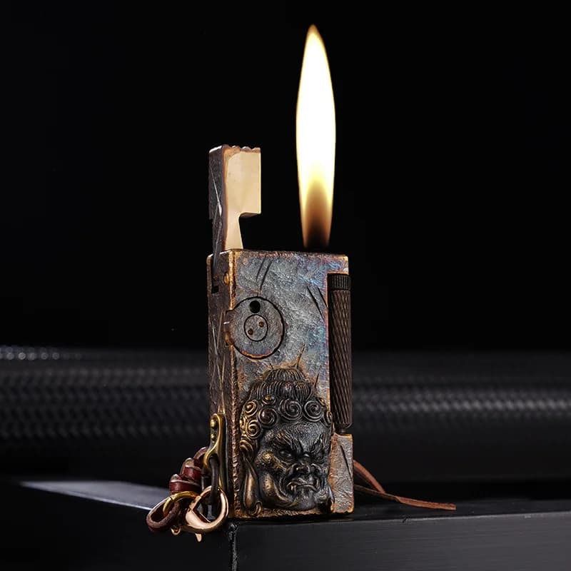 Mingwang Hand-carved Brass Kerosine Lighter with Raised Arm in Trench, High-end Men's Holiday Lighter Gift