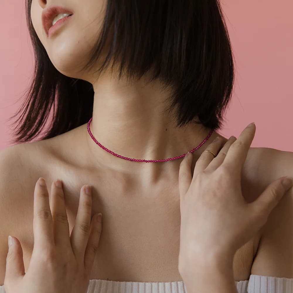 Collana di perline di pietra naturale Collana di perline sfaccettate rotonde da 2 mm Cristalli Ametiste Collane Reiki per donna Catena di clavicole