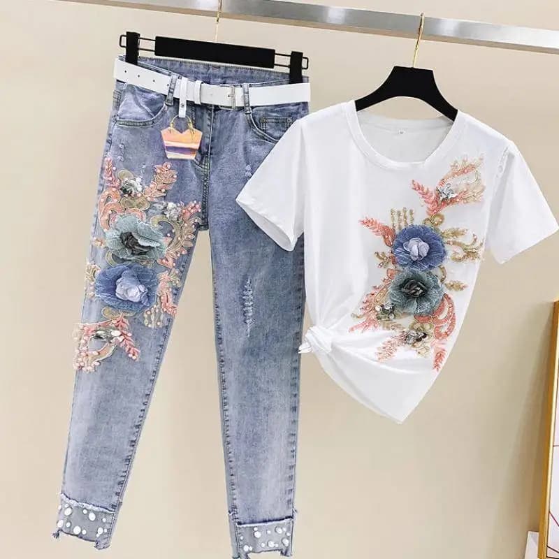 One-Piece/Set 2023 Summer New Women Denim Pants ricamo con perline a maniche corte + Jeans con foro per piedi piccoli vestito a due pezzi femminile